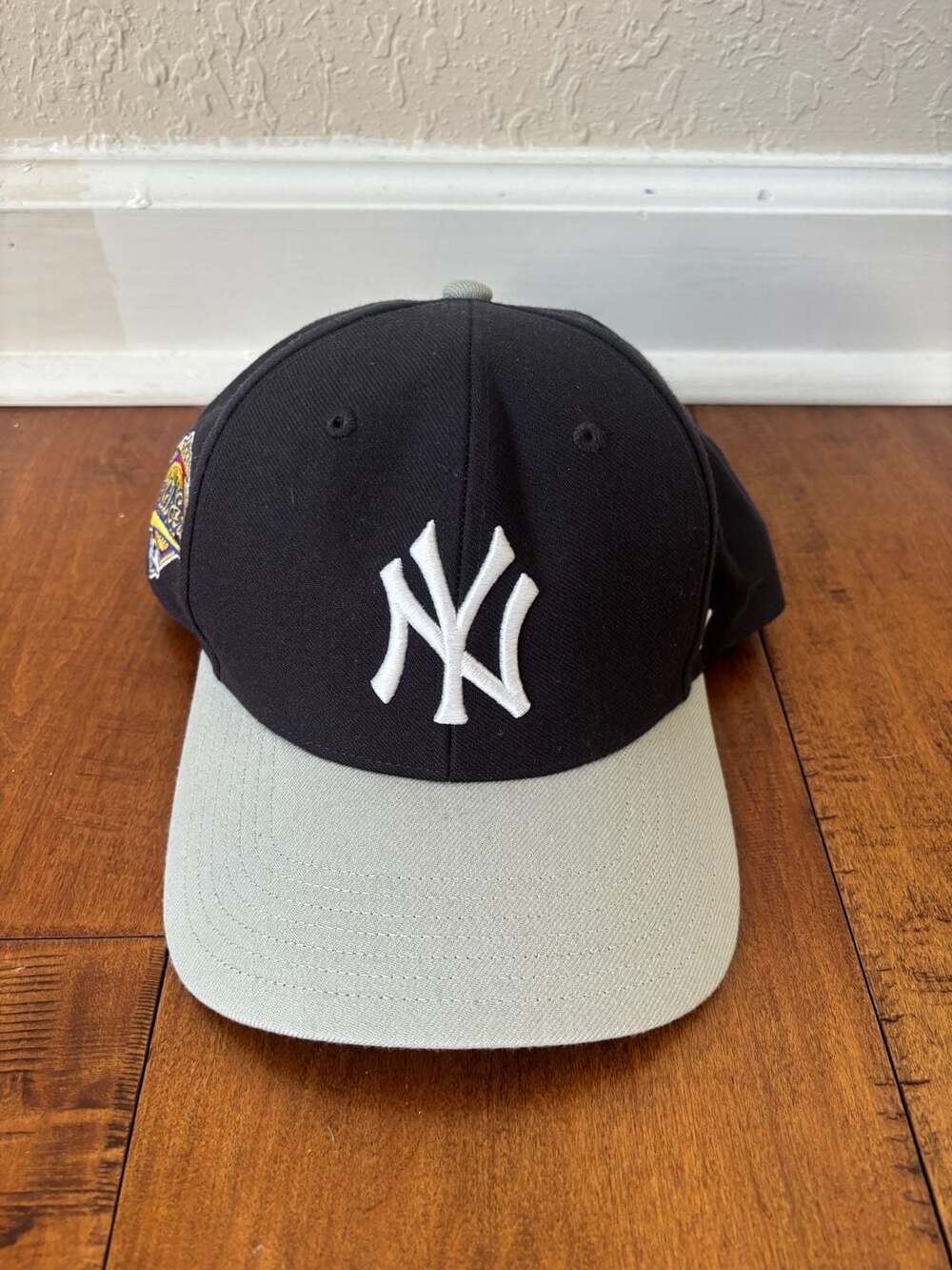 47 New York Yankees Cooperstown Collection 1996 World Series Snapback Hat